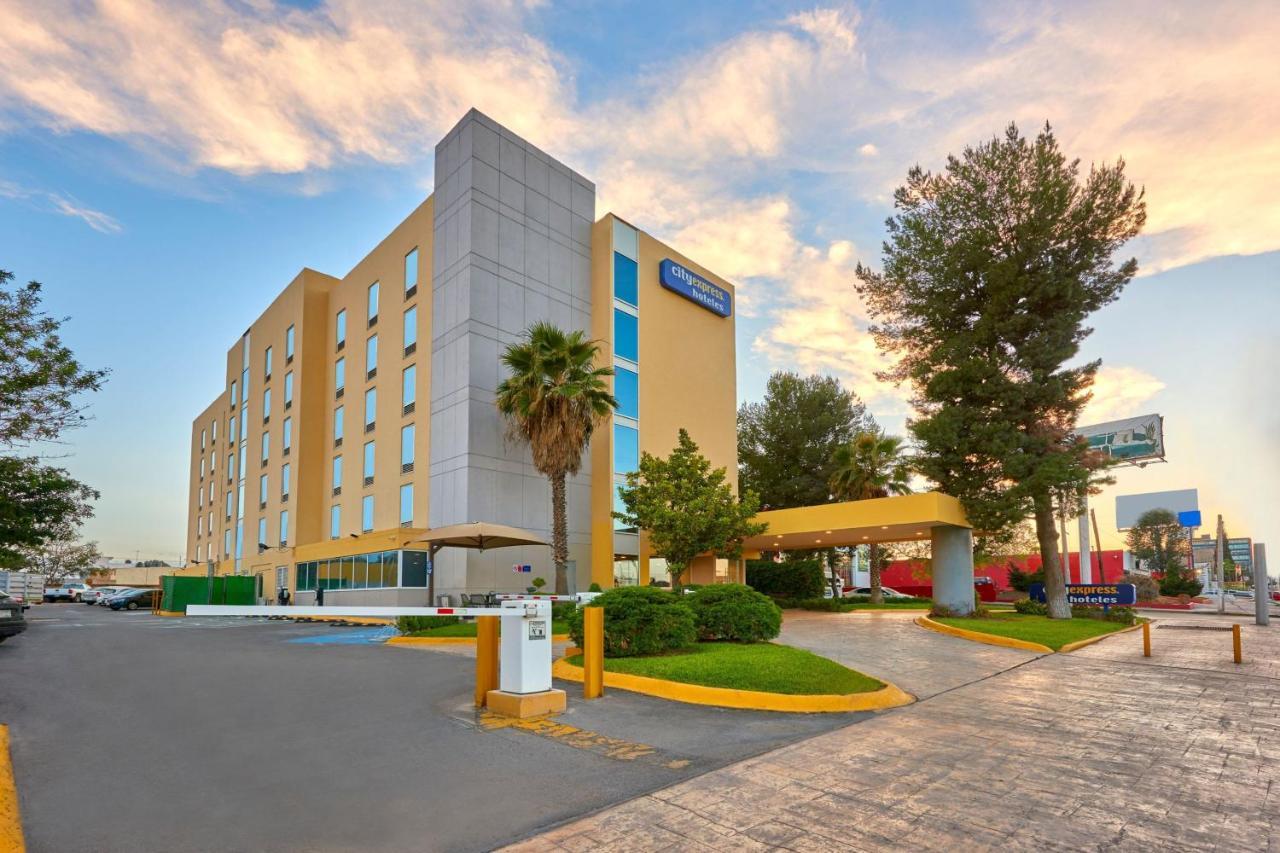 City Express By Marriott Saltillo Norte Ngoại thất bức ảnh
