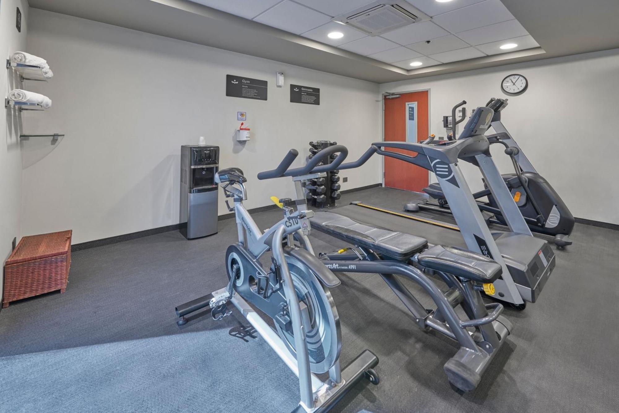 City Express By Marriott Saltillo Norte Ngoại thất bức ảnh