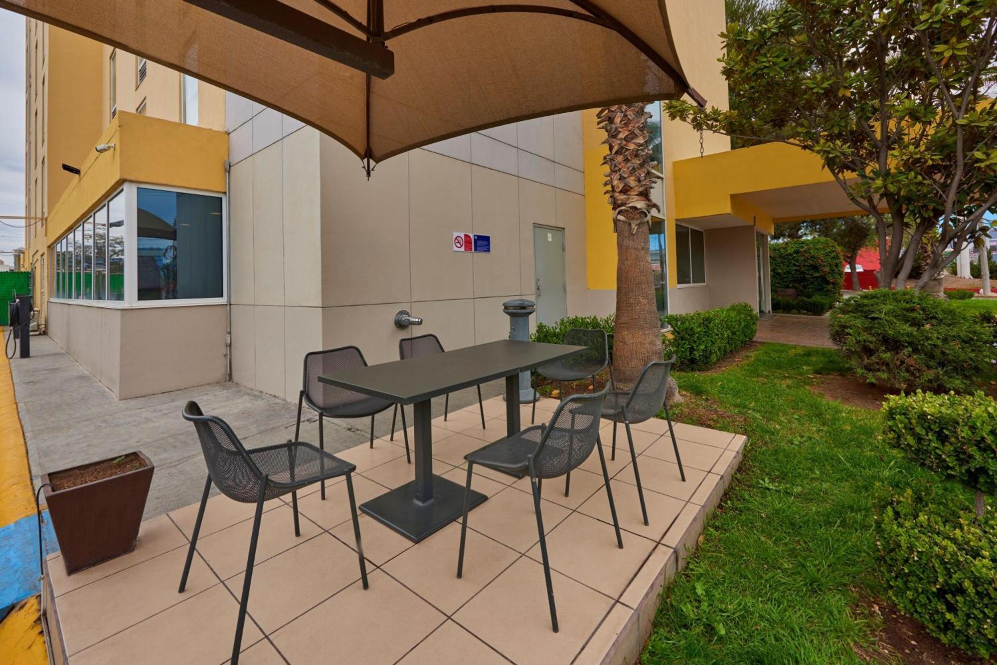 City Express By Marriott Saltillo Norte Ngoại thất bức ảnh