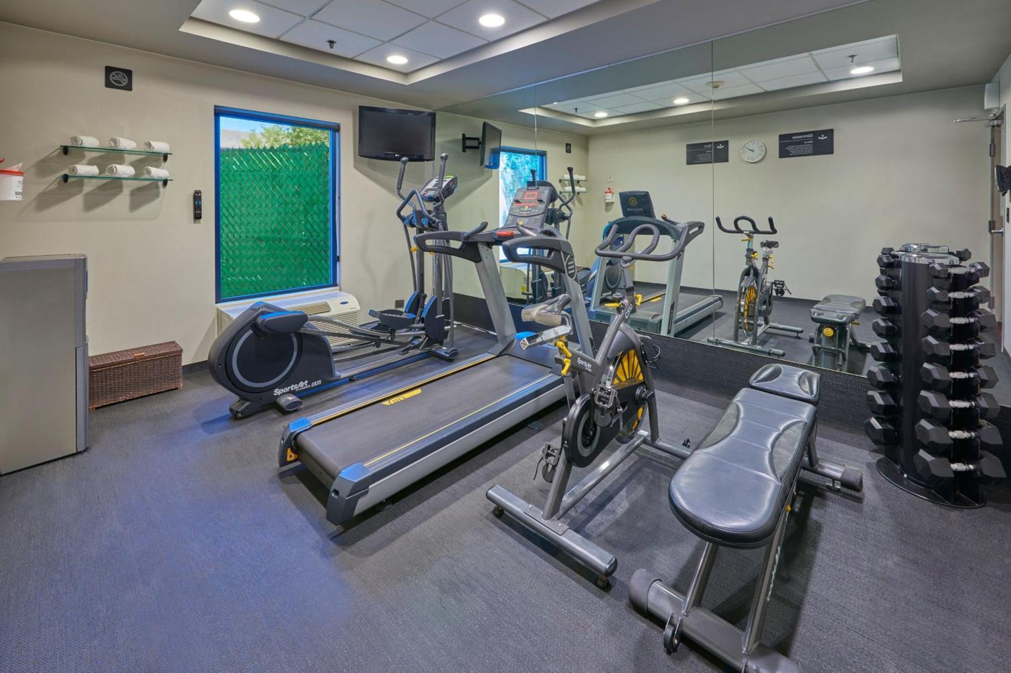 City Express By Marriott Saltillo Norte Ngoại thất bức ảnh